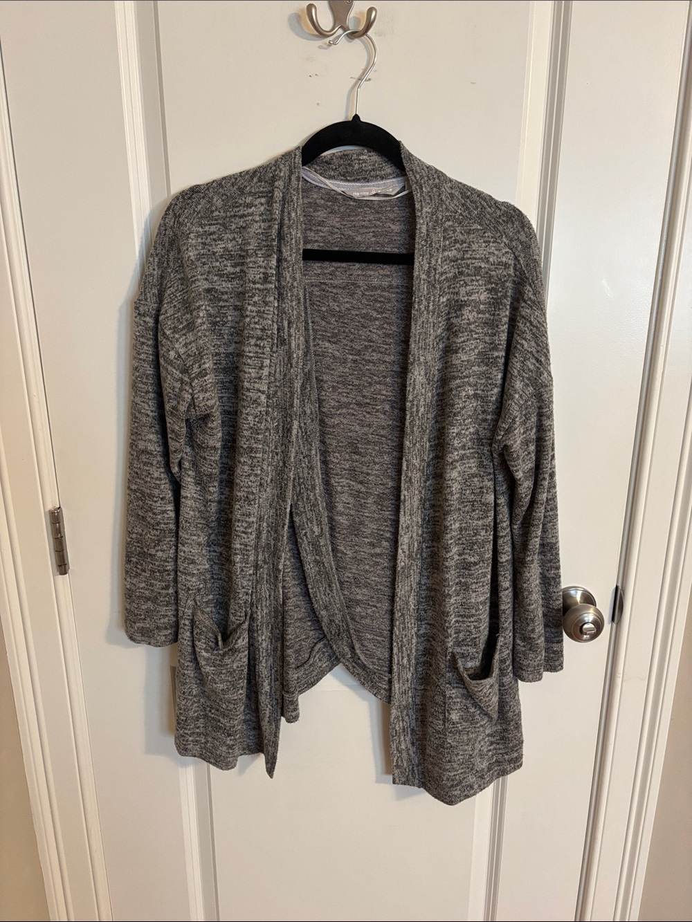 Harmony & Balance Gray Open-Front Women's Cardigan Sweater